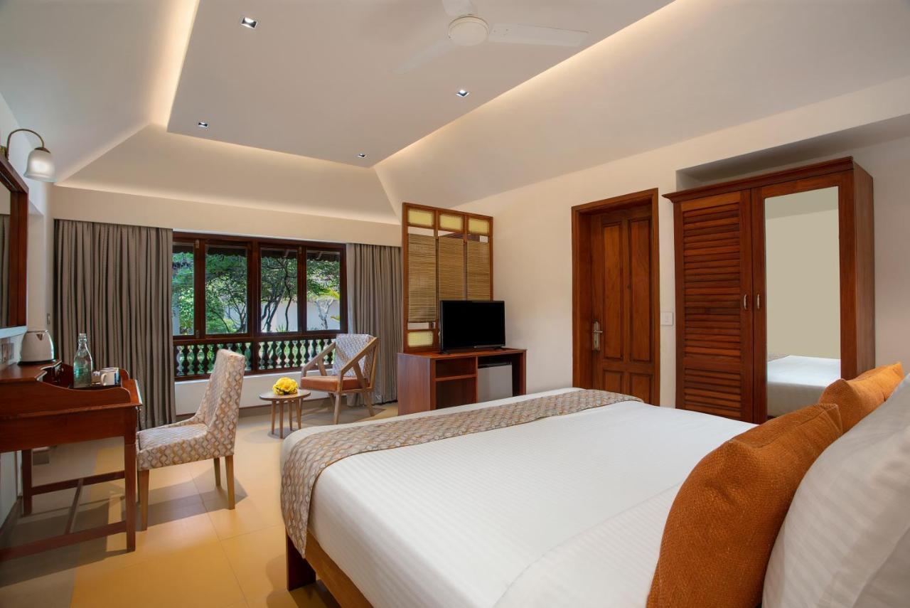 Estuary Sarovar Premiere Poovar Island Ngoại thất bức ảnh