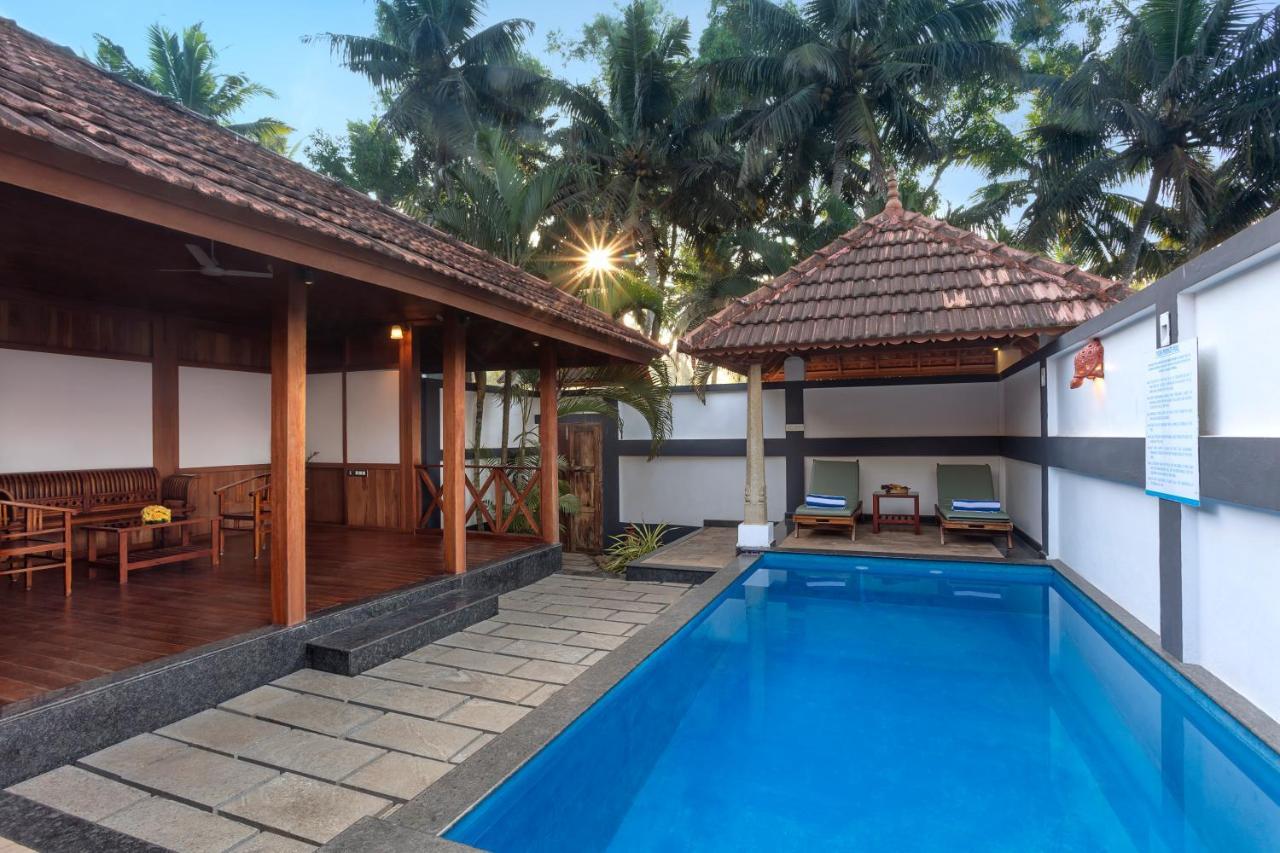 Estuary Sarovar Premiere Poovar Island Ngoại thất bức ảnh