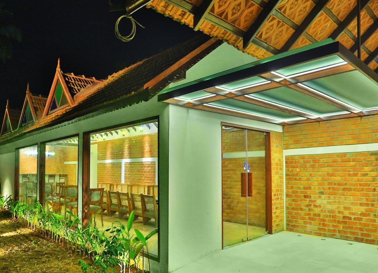 Estuary Sarovar Premiere Poovar Island Ngoại thất bức ảnh
