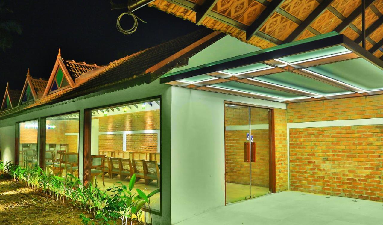 Estuary Sarovar Premiere Poovar Island Ngoại thất bức ảnh
